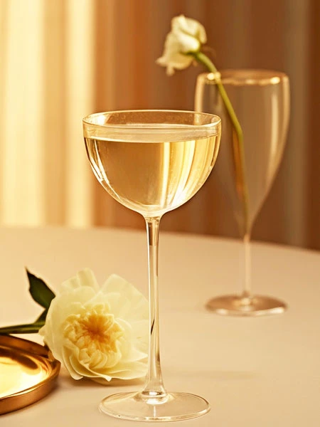 Noire The Nail Bar Packages